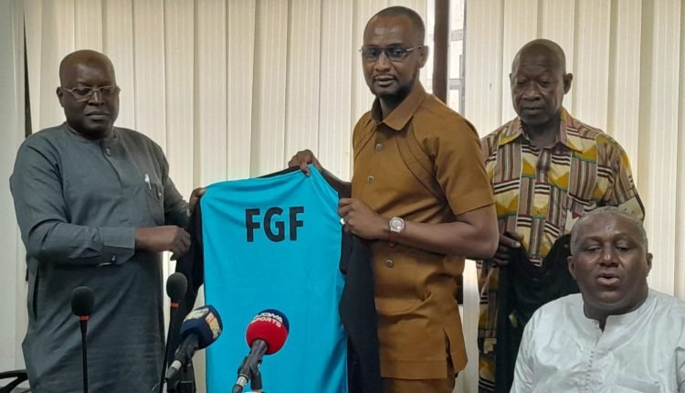 Guinée/Foot : de nouveaux équipements pour les arbitres …