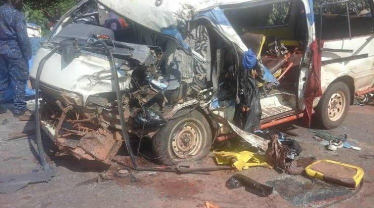 Kindia : Un camion finit dans une concession… un mort et plusieurs blessés
