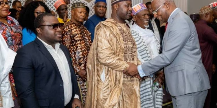 "Le Premier ministre Bah Oury appelle à utiliser la force pour construire la Guinée à New York"