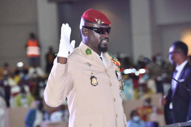 La Guinée suspend un fonctionnaire pour des menaces contre les critiques du chef de la junte