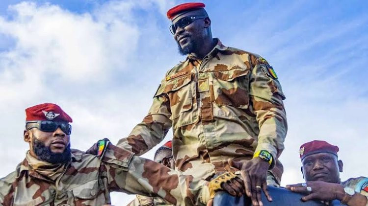 Guinée : Le général Amara Camara défend la candidature de Doumbouya